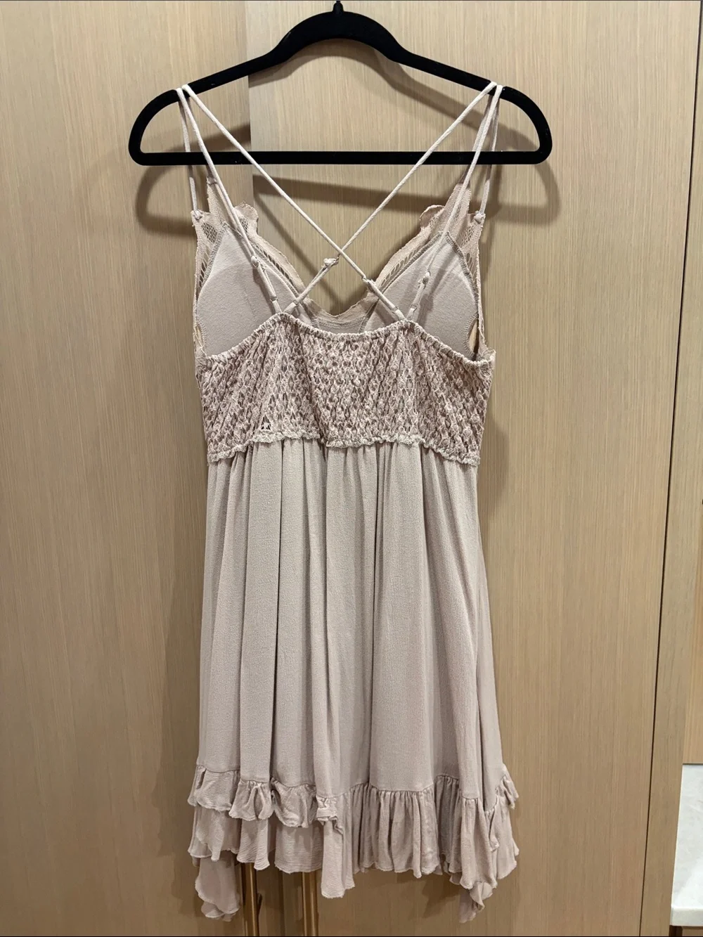 LA MIEL Blush Lace-Trim Crisscross Spaghetti Strap Mini Dress - Picture 5 of 8